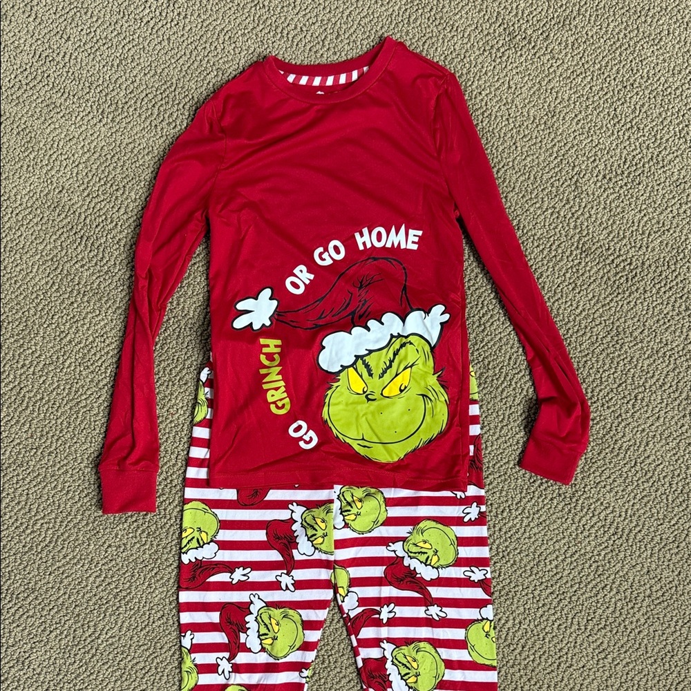 Dr. Seuss Grinch Kids Pajama Set - Red and Yellow